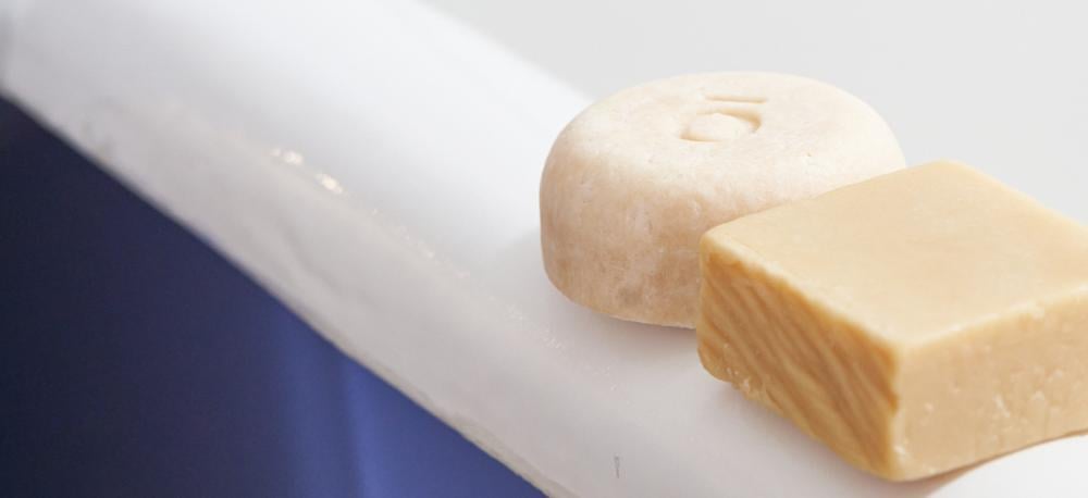 شامبو وبلسم شعر (صلب) بالزيوت العطرية الطبيعية (نساء/رجال) مناسب للسفر - Image 8