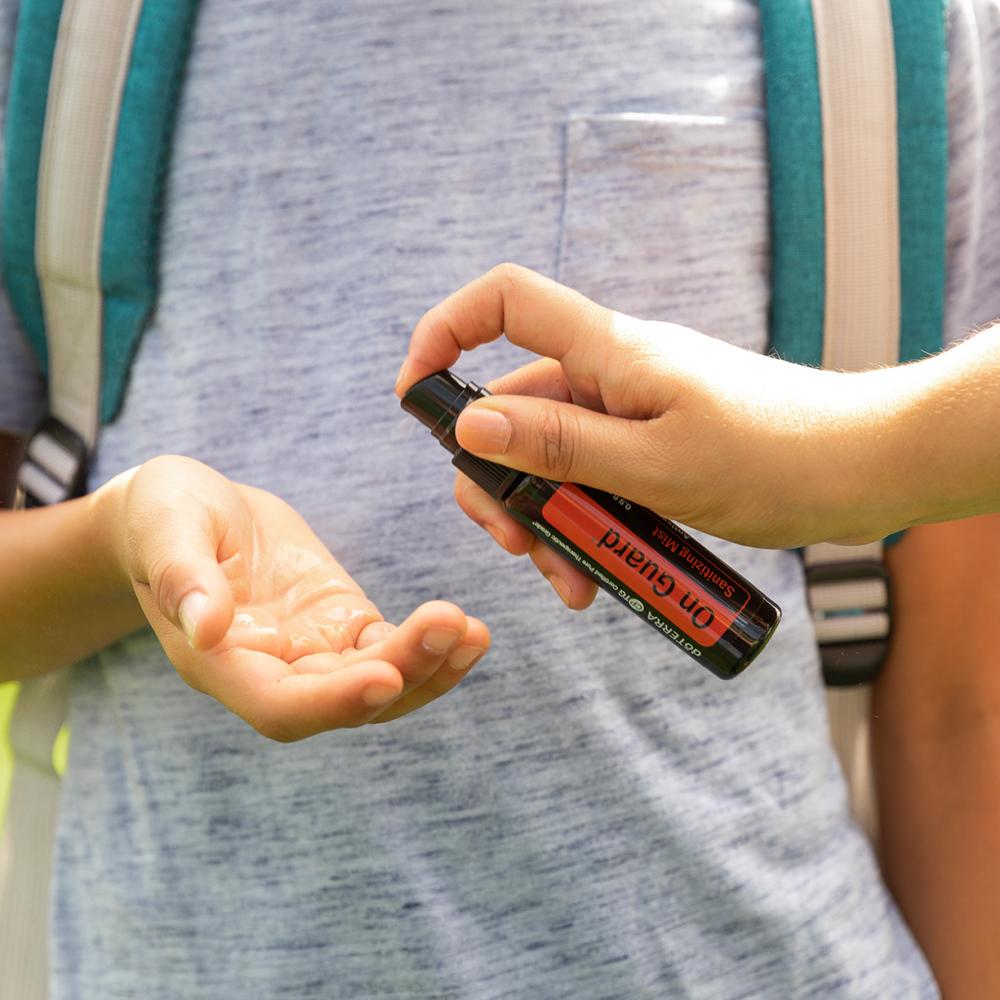 بخاخ معقم بالزيوت النباتيه: البرتقال البري والقرنفل والقرفة والأوكالبتوس وإكليل الجبل (عضوي) - Image 5