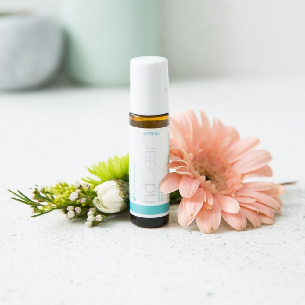 الصفاء "HD Clear" | مزيج زيوت لحل مشاكل البشرة ويعزز صفائها (رول أون 10مل، عضوي، صافي مع جوز الهند) - Image 3